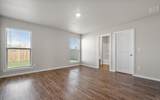 2031 Kenwood Avenue - Photo 18