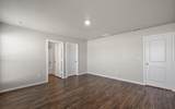 2031 Kenwood Avenue - Photo 19