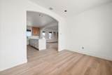 307 Boxwood Avenue - Photo 17