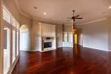 9807 Savannah Avenue - Photo 4