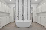 4003 140th Street - Photo 17