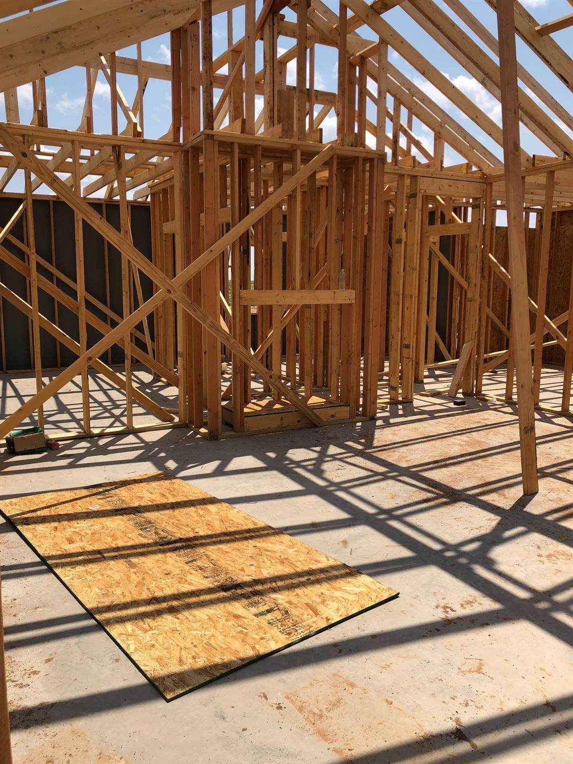 1610 Farm Road 2378 - Photo 1