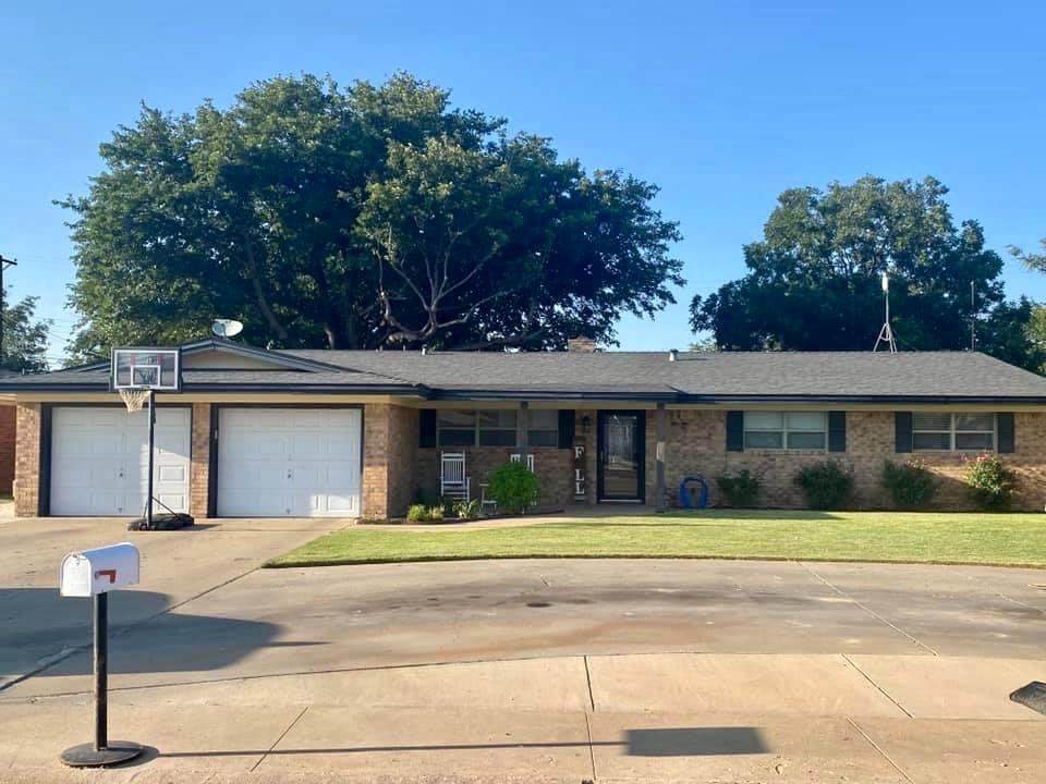 221 Redwood Lane - Photo 1