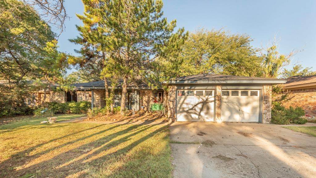 8012 Quinton Avenue - Photo 1