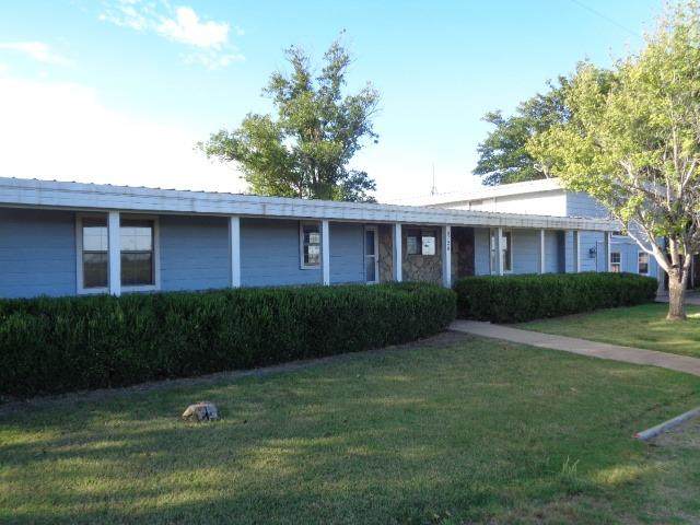 6726 County Road 6200 - Photo 1