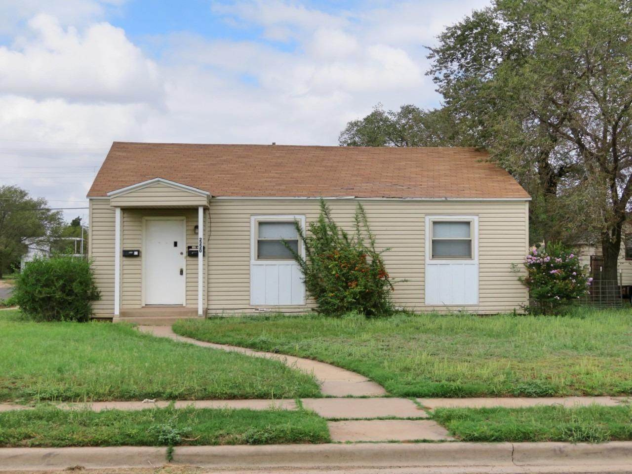 2220-Front 29th Street - Photo 1