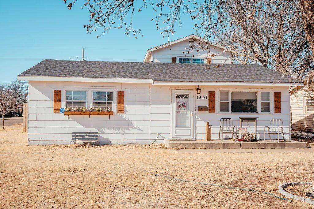 1501 Dallas - Photo 1
