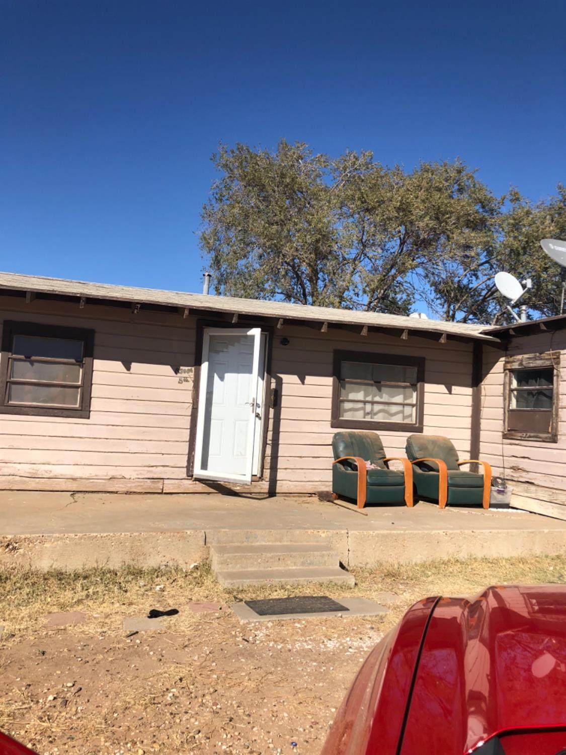 850 5th Street - Photo 1