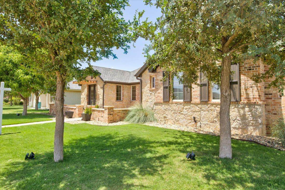 4018 125th Street - Photo 1