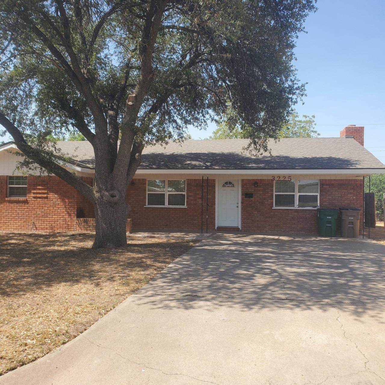 3225 Cornell - Photo 1