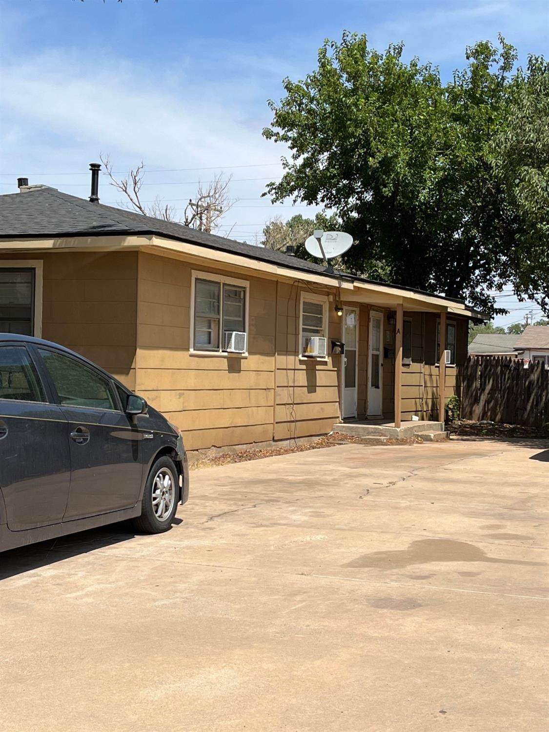 1712-B 45th Street - Photo 1