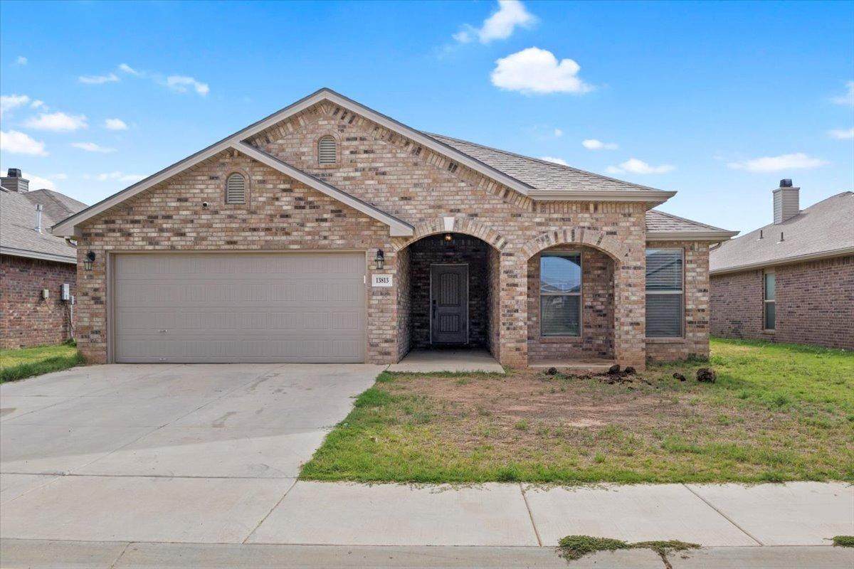 13813 Waco Avenue - Photo 1