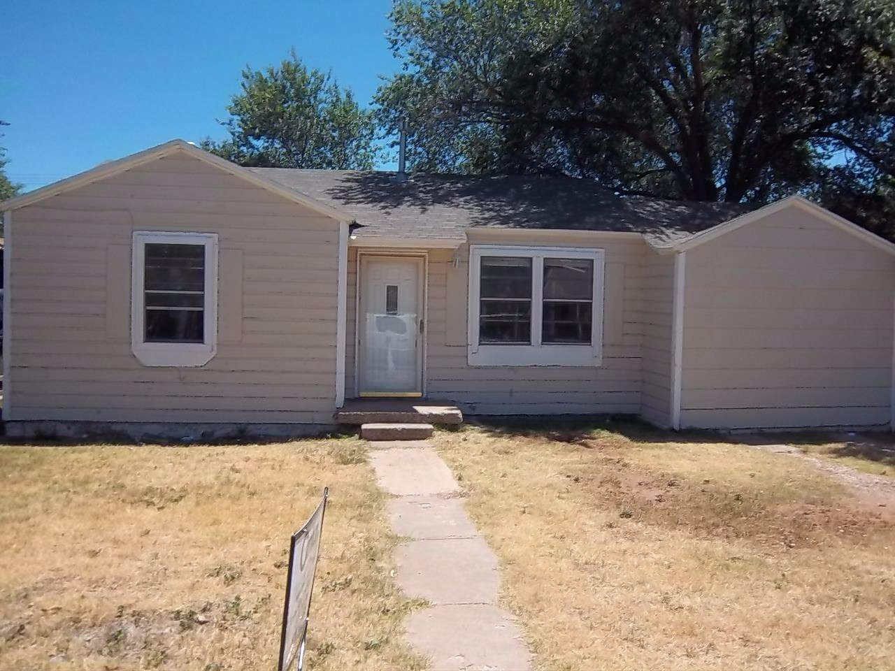 2619 2nd Street - Photo 1