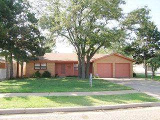 2521 60th Street - Photo 1