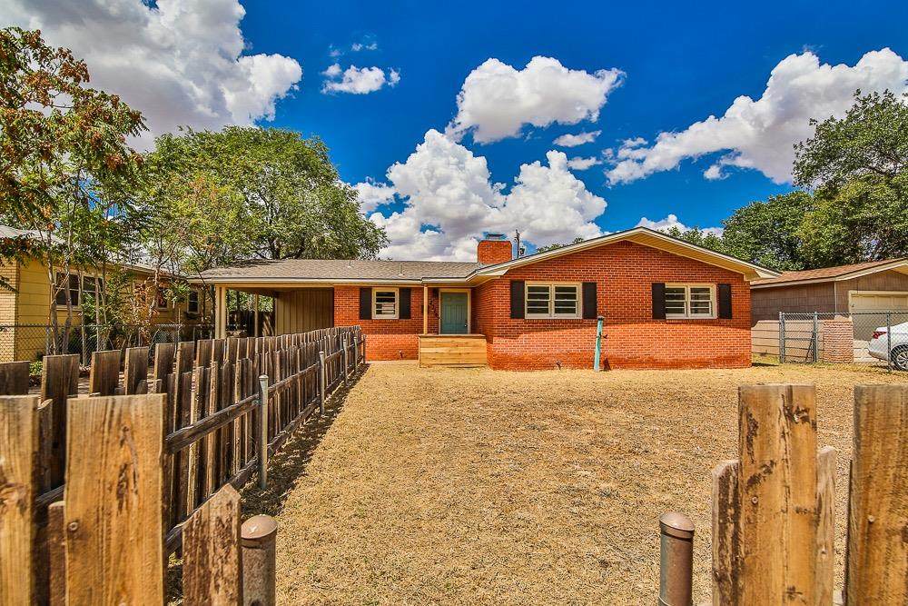 2714 40th Street - Photo 1