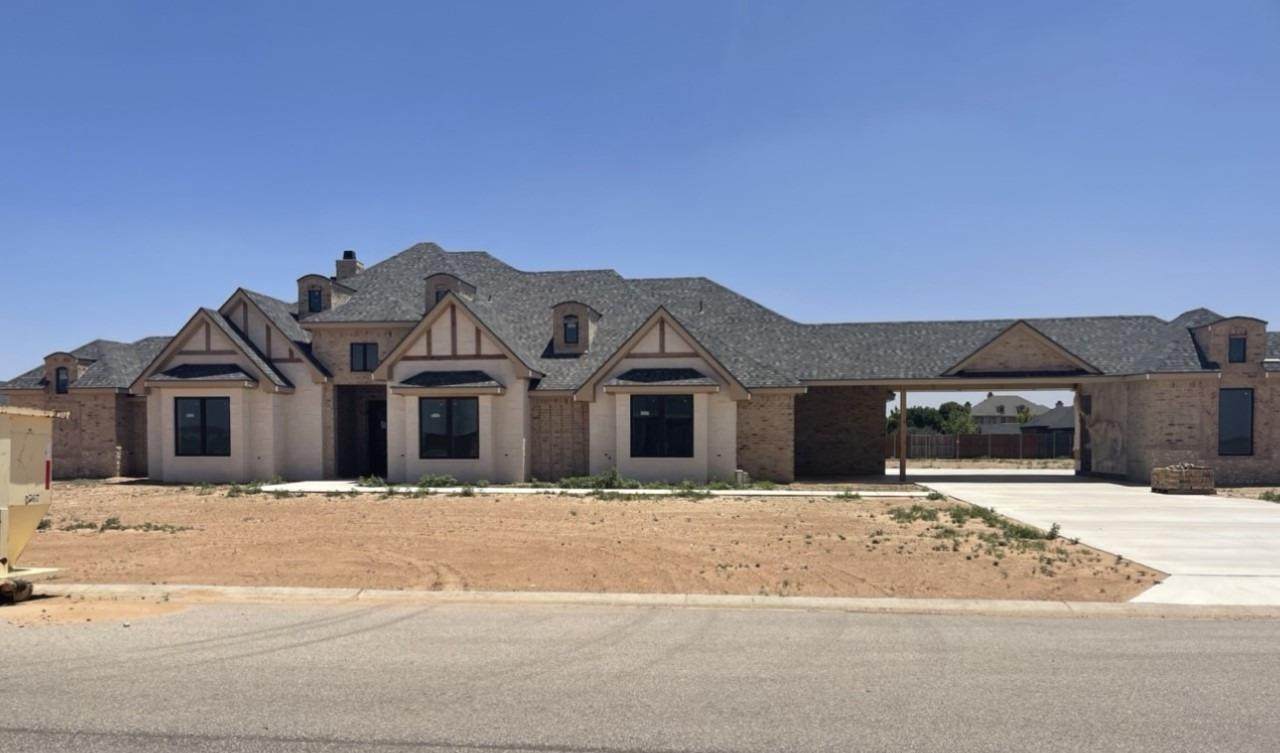 8925 County Road 6850 - Photo 1