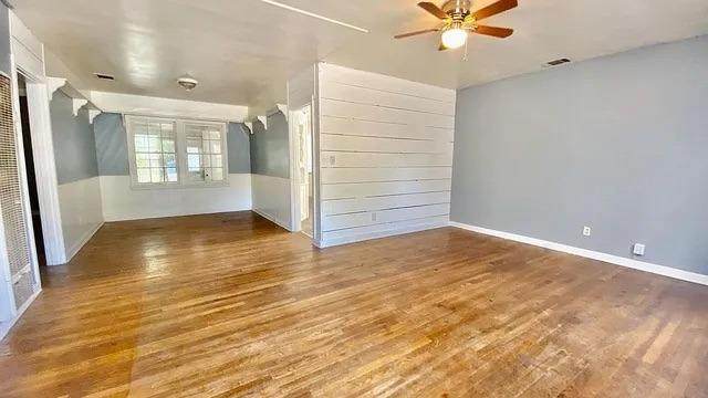 2203 25th Street - Photo 1