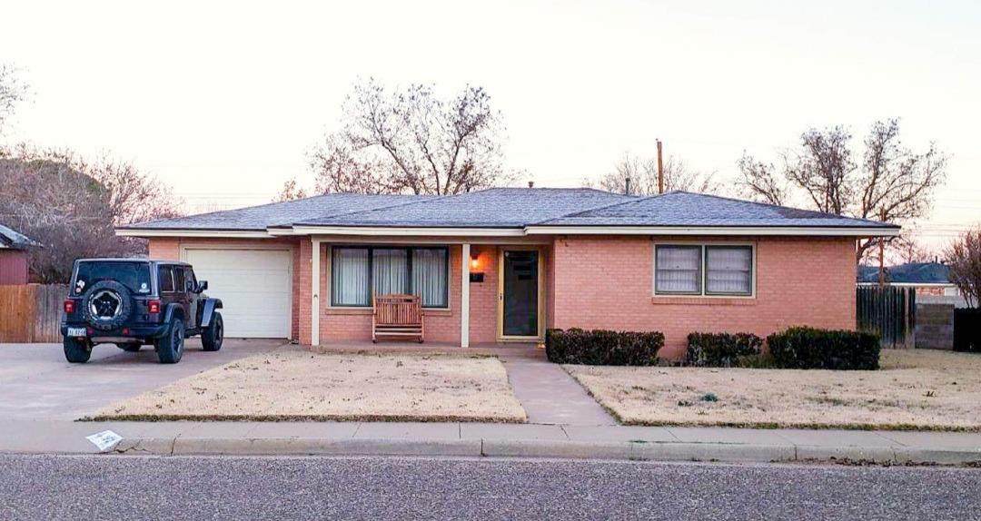 302 21st Street - Photo 1