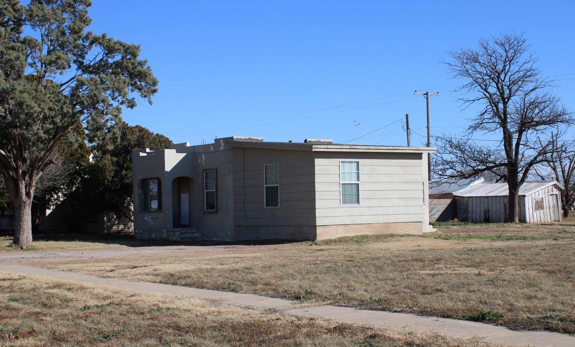 506 Municipal Drive - Photo 1