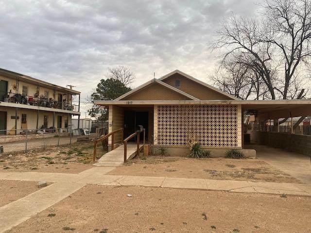 1917 Ave L - Photo 1