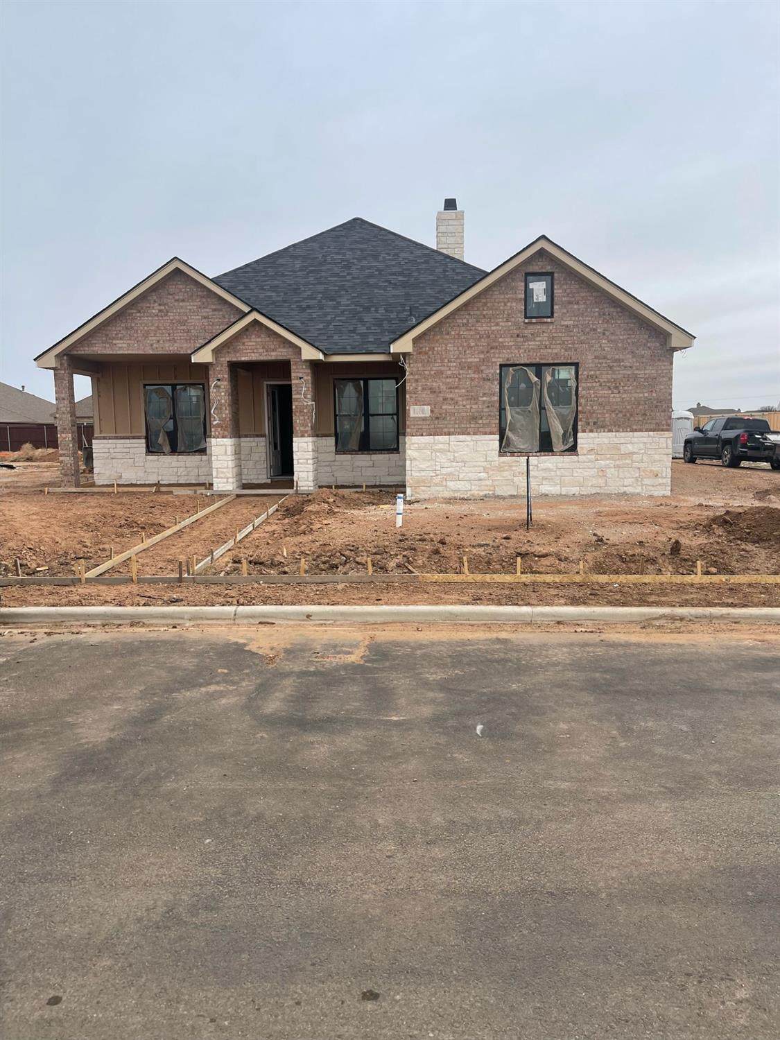 11013 Grover Avenue - Photo 1