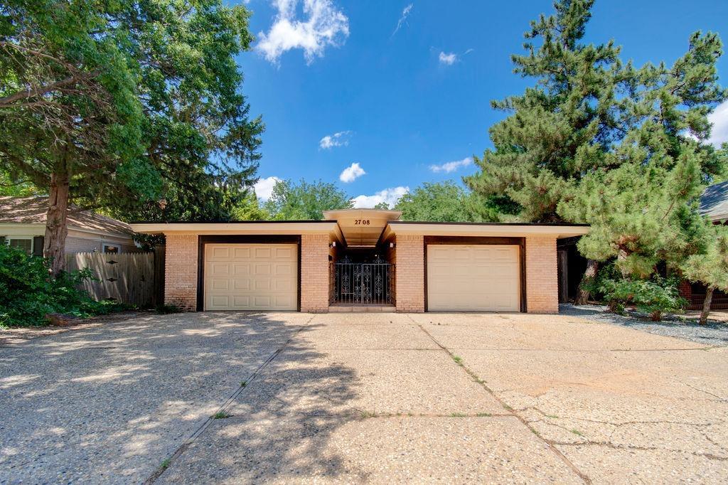 2708 21st Street - Photo 1