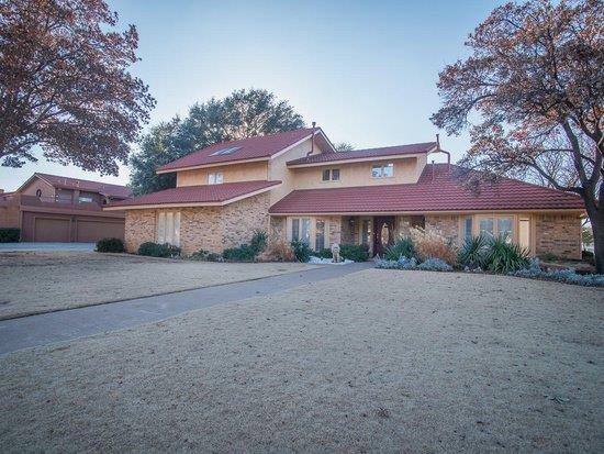 8406 Vicksburg Avenue - Photo 1