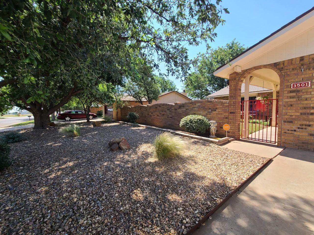 3501 25th Street - Photo 1