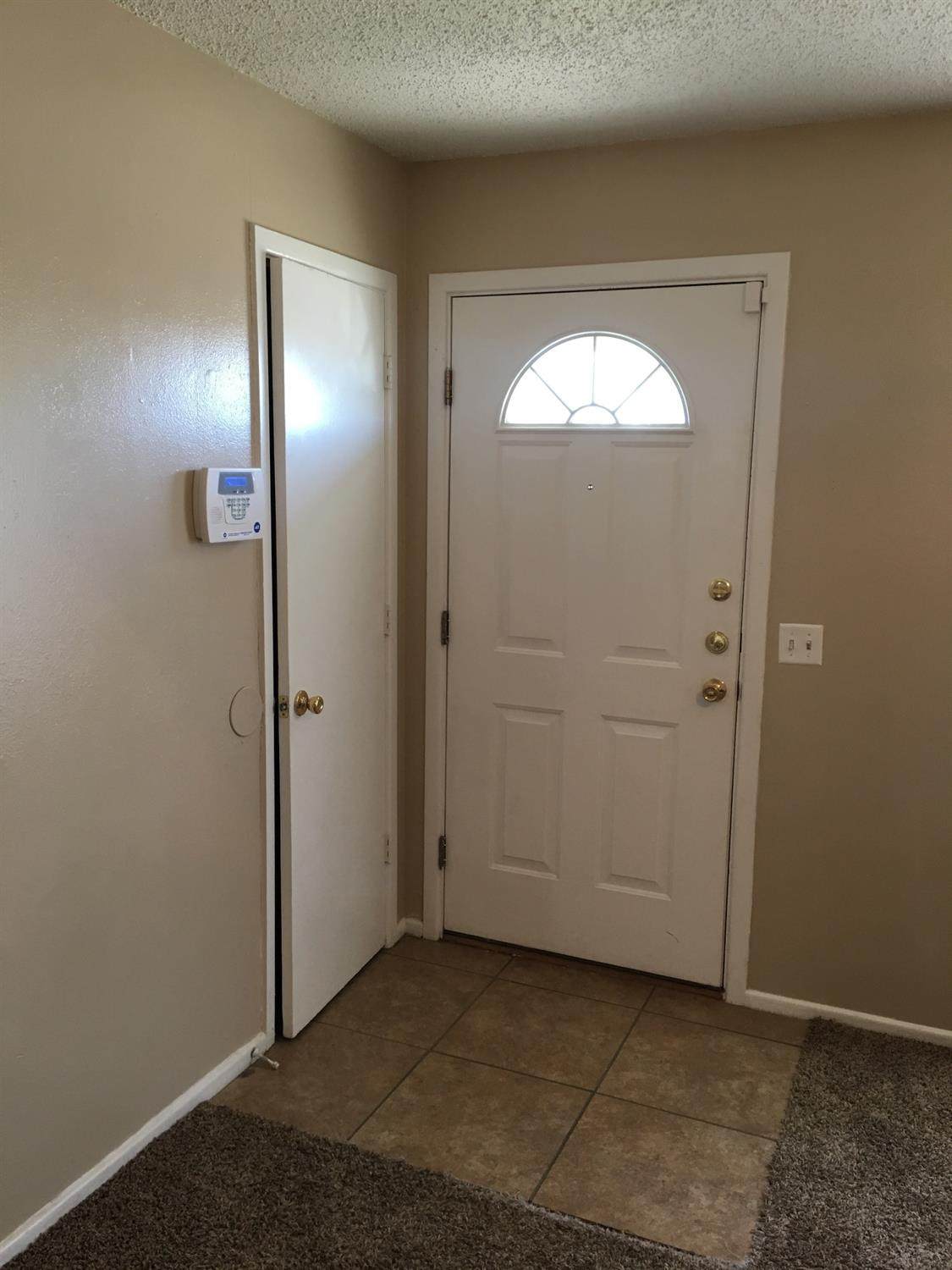 1316 32nd Street - Photo 1
