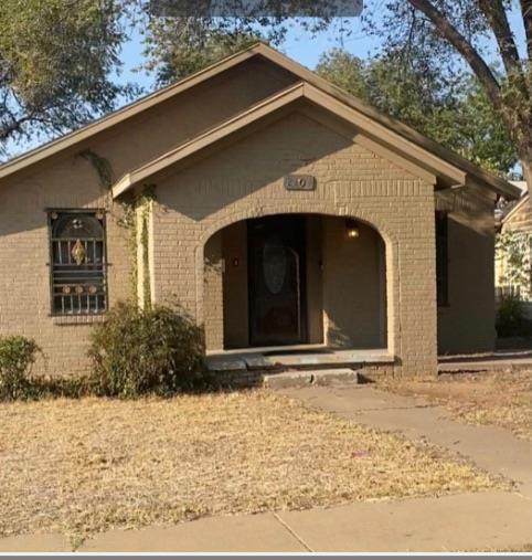 2204 26th Street - Photo 1