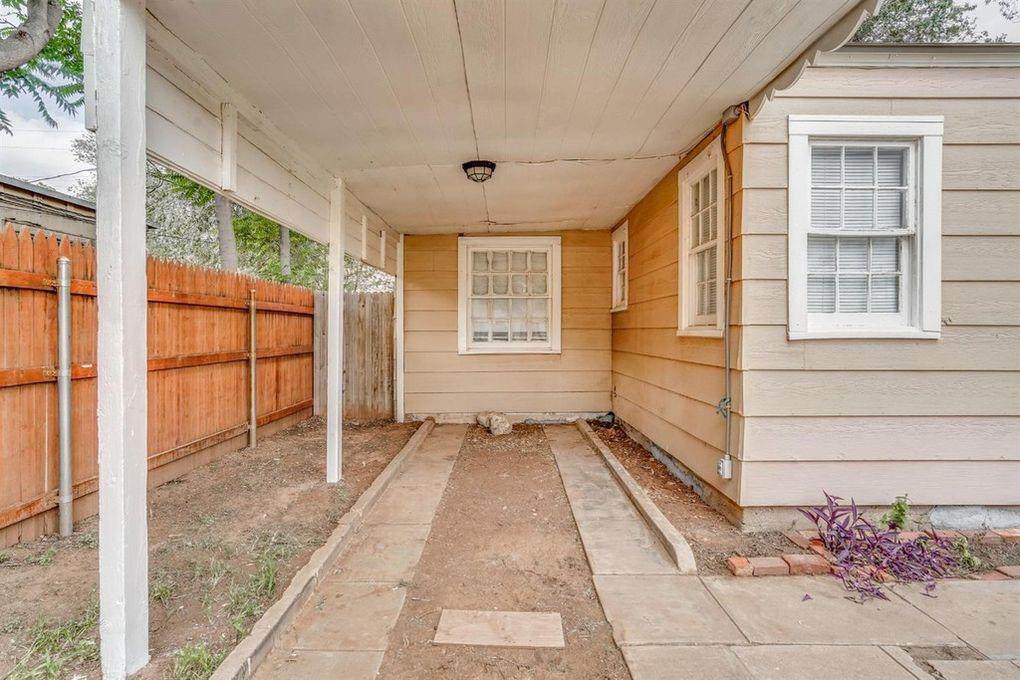 2108 15th Street - Photo 1