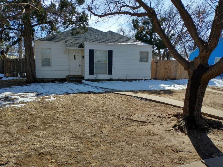 2307 30th Street - Photo 1