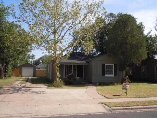 2412 32nd Street - Photo 1