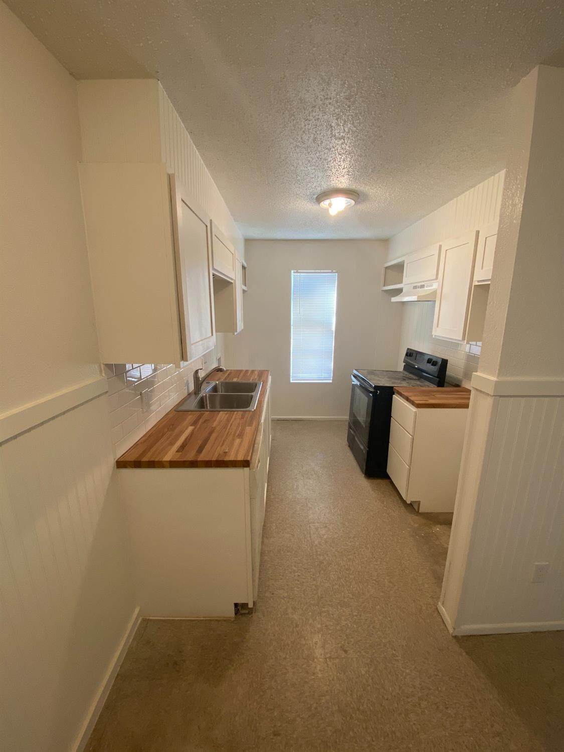 3110-B Salisbury Avenue - Photo 1
