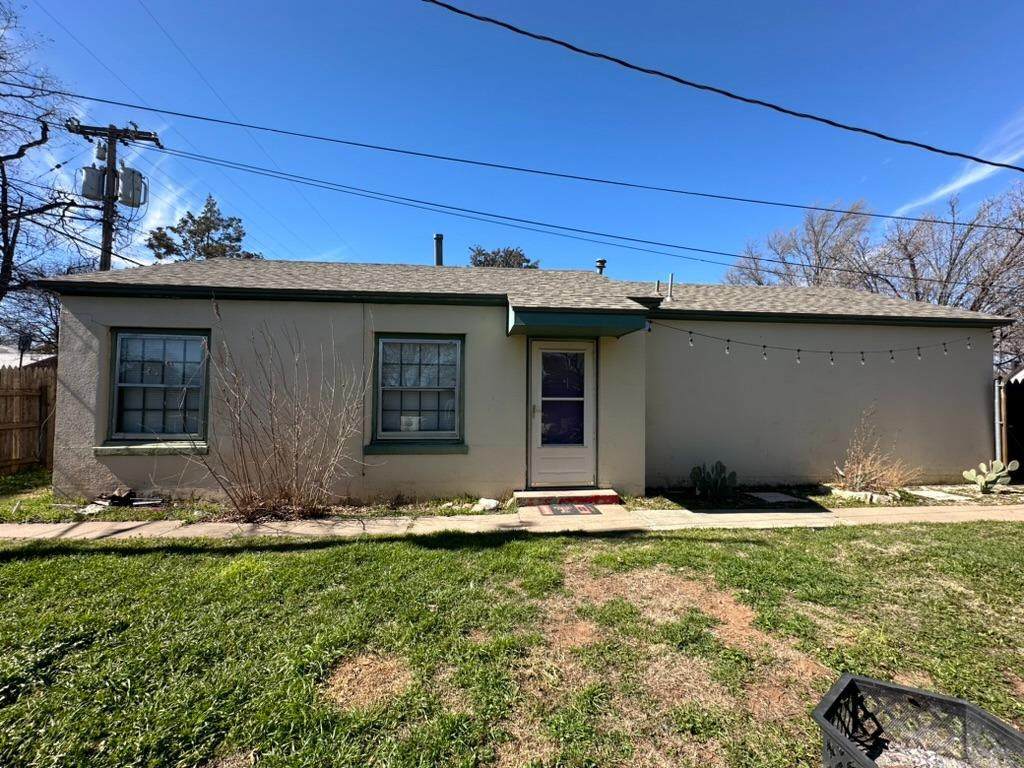 2505 22nd Street - Photo 1