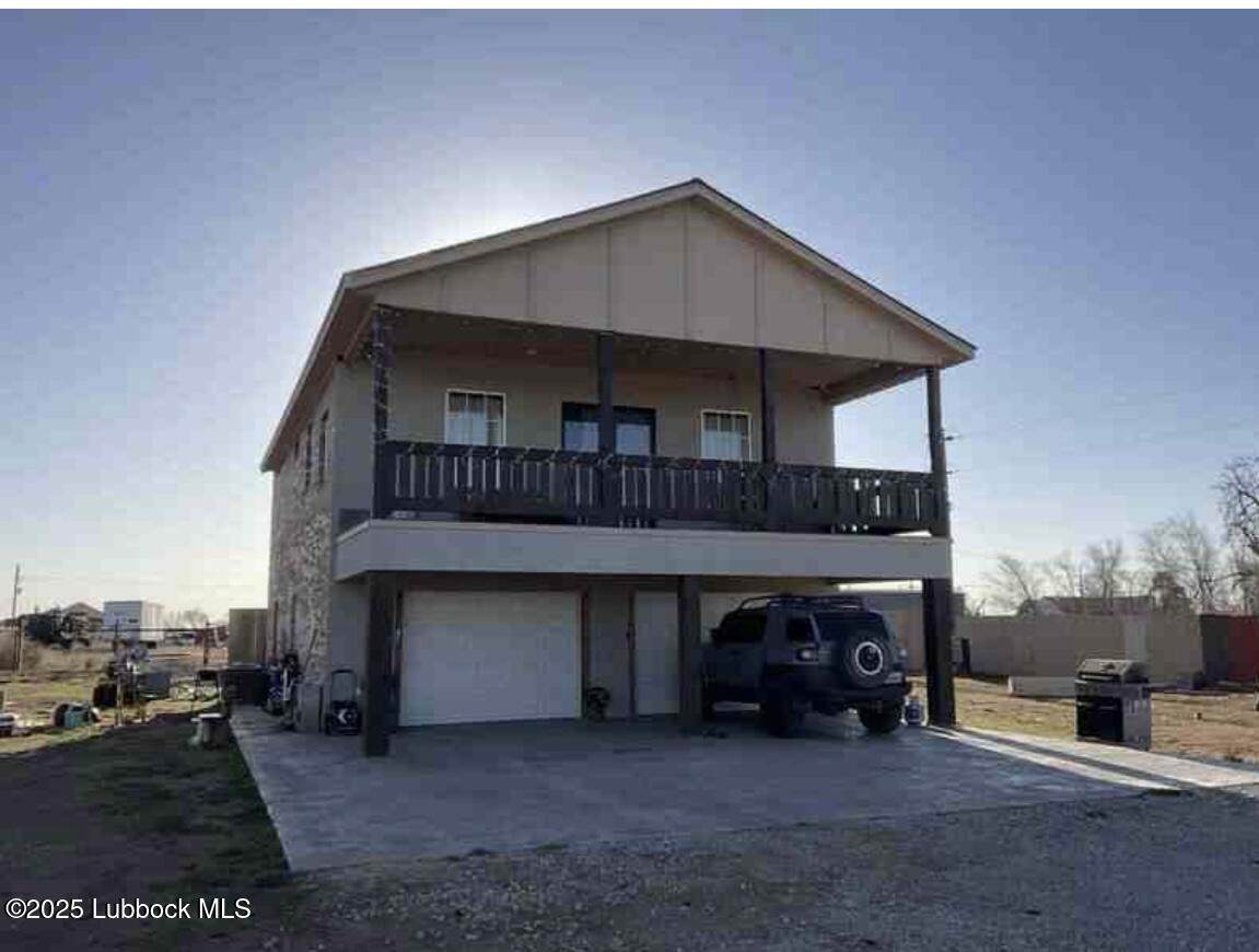 307 Redwood Avenue - Photo 1