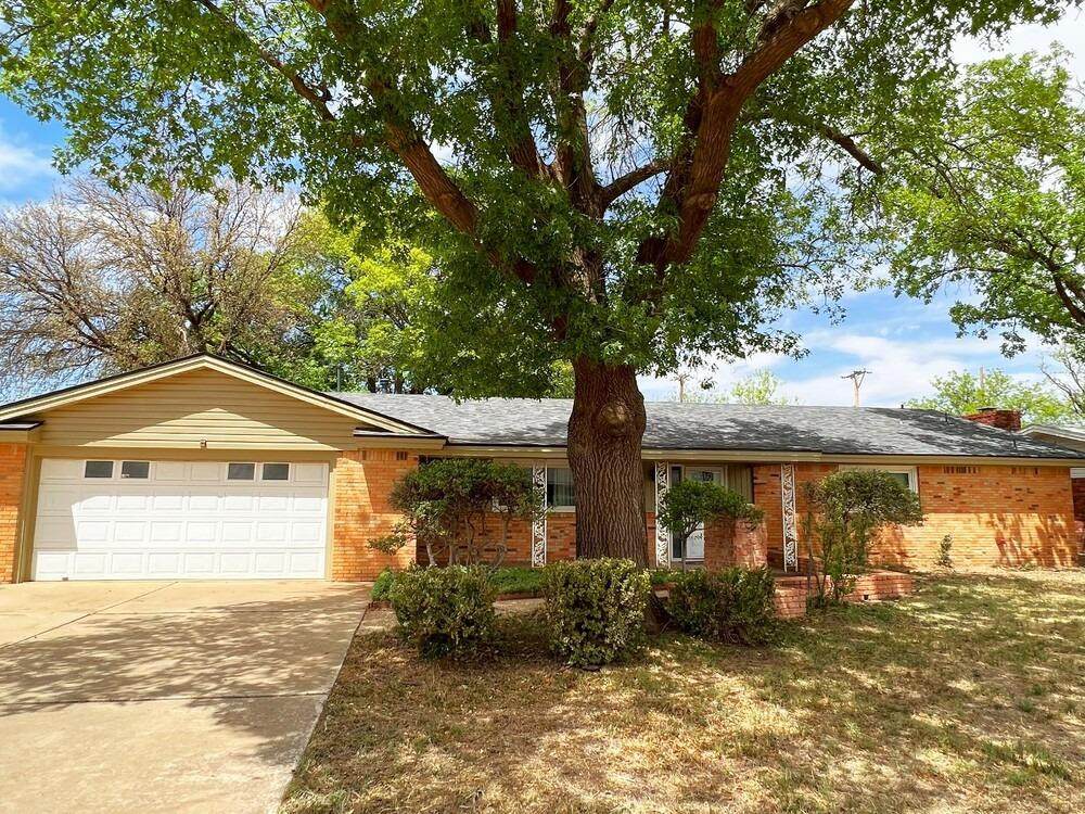 2104 53rd Street - Photo 1