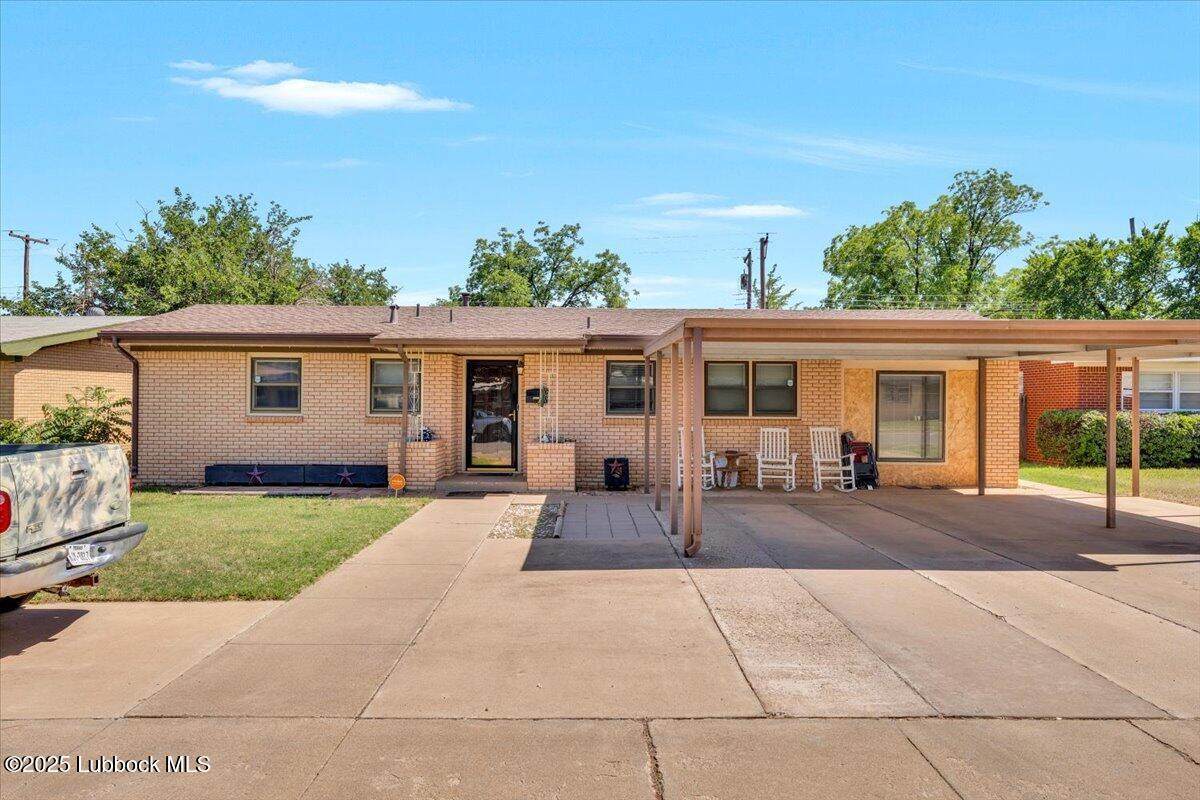 4917 44th Street - Photo 1