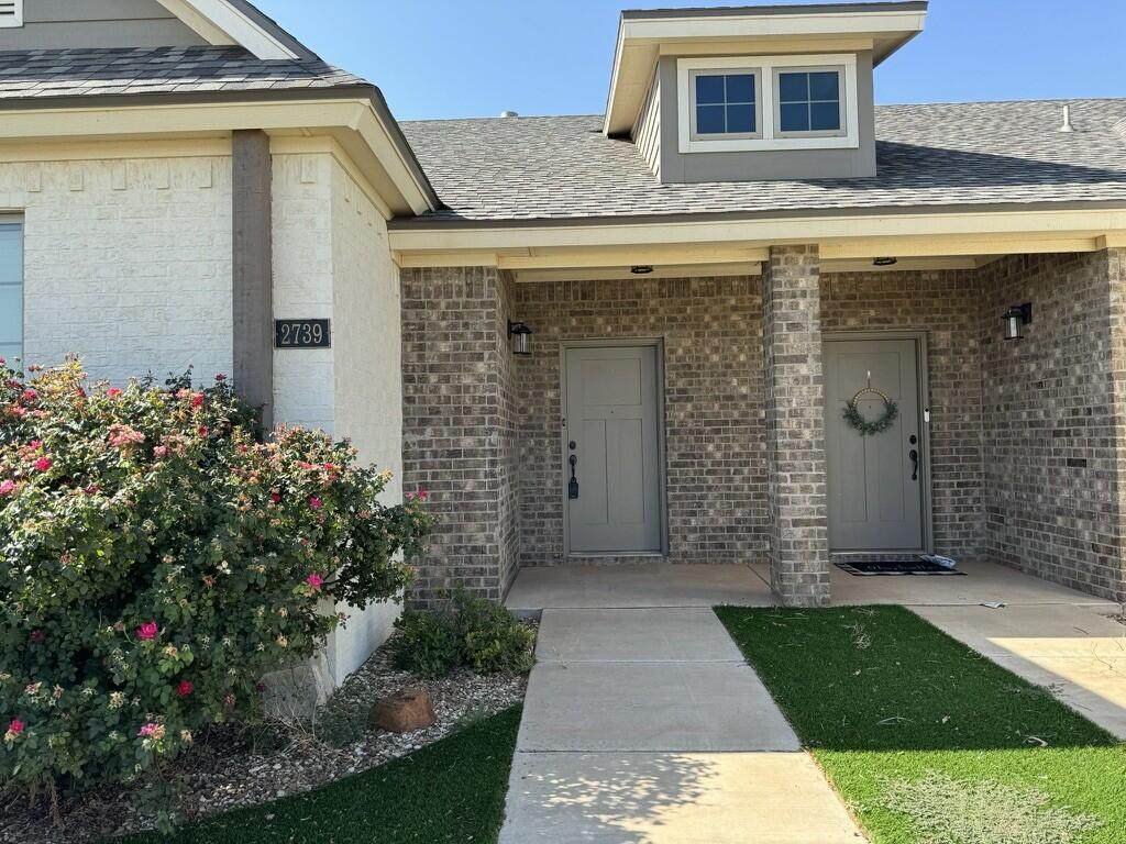 2739 137th Street - Photo 1