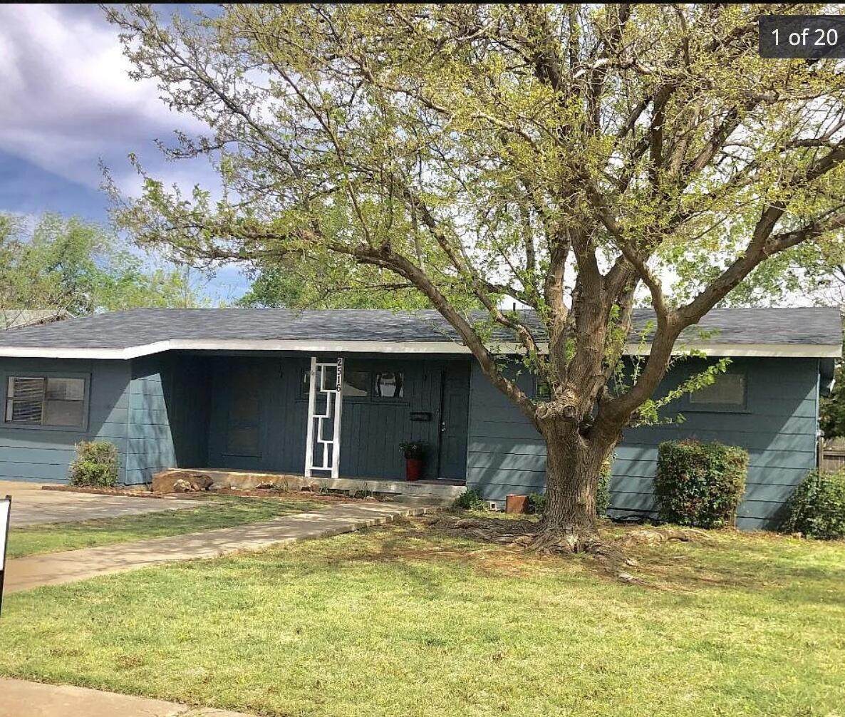 2516 44th Street - Photo 1