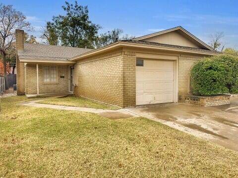 3209 66th Street - Photo 1