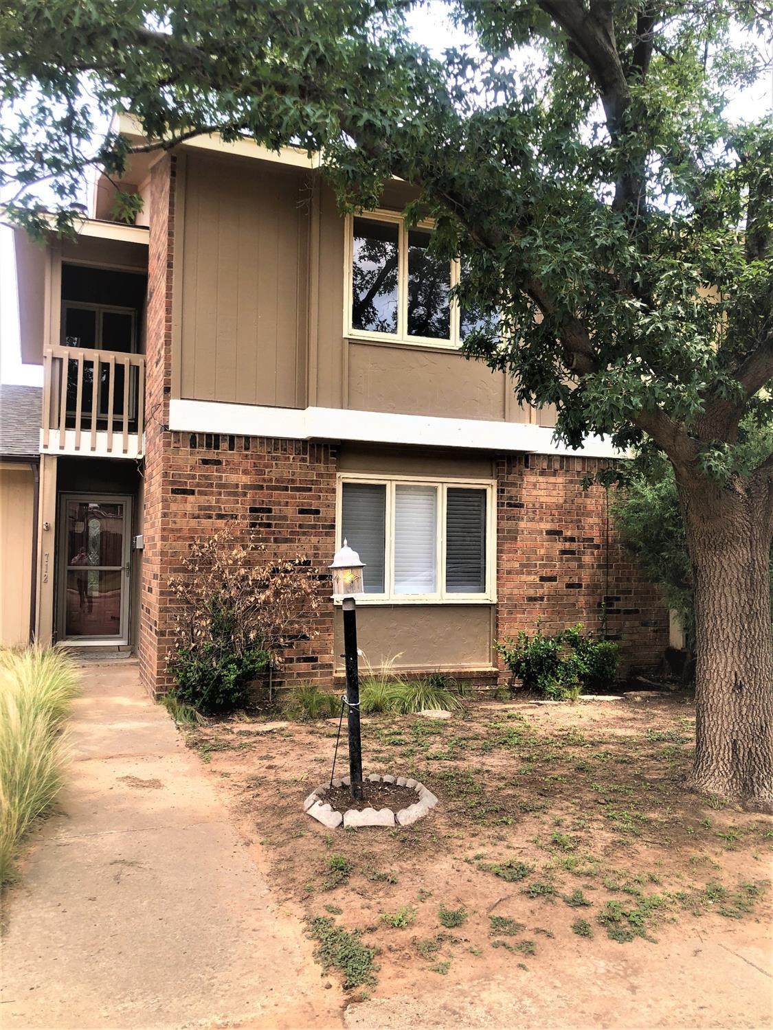 5712 38th Street - Photo 1