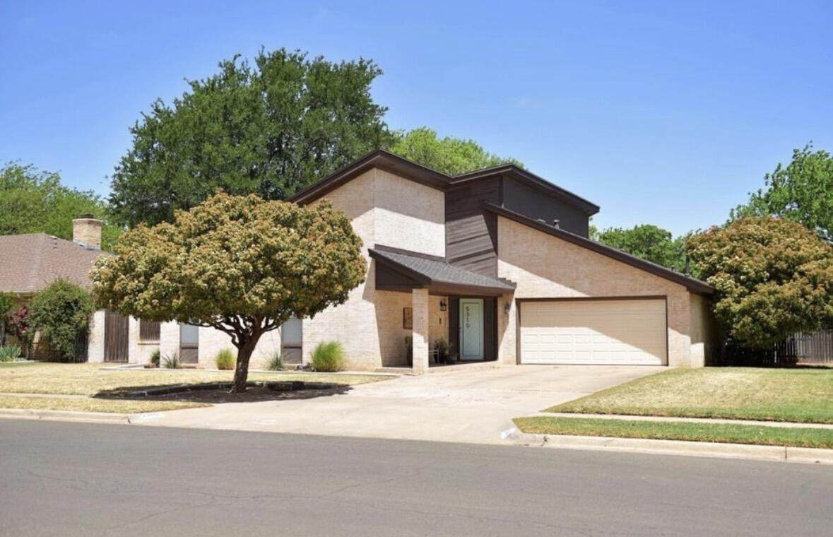 5310 88th Street - Photo 1