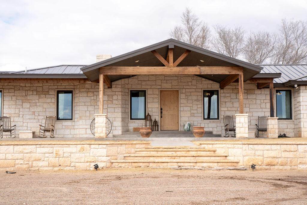 7811 County Road 1540 - Photo 1