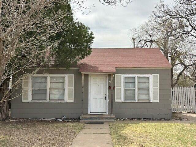 2011 38th Street - Photo 1