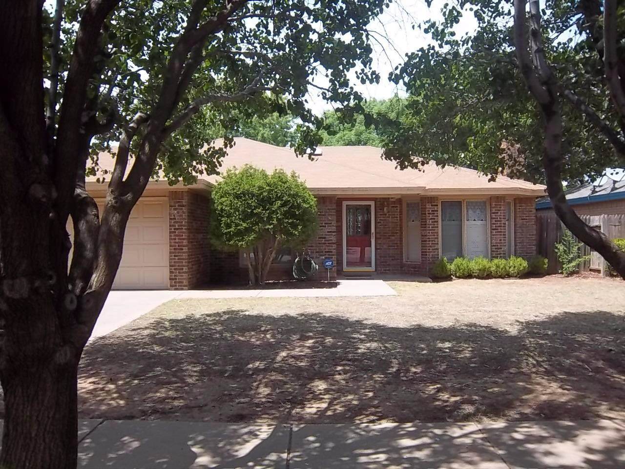 5016 61st Street - Photo 1