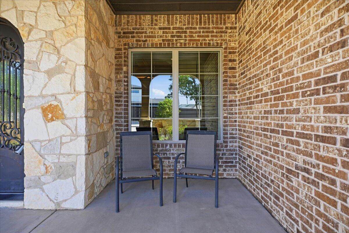 https://bt-photos.global.ssl.fastly.net/lubbock/orig_boomver_1_20260423180247082025000000-2.jpg