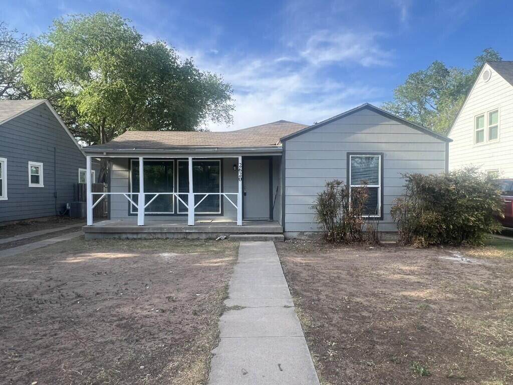 2620 25th Street - Photo 1