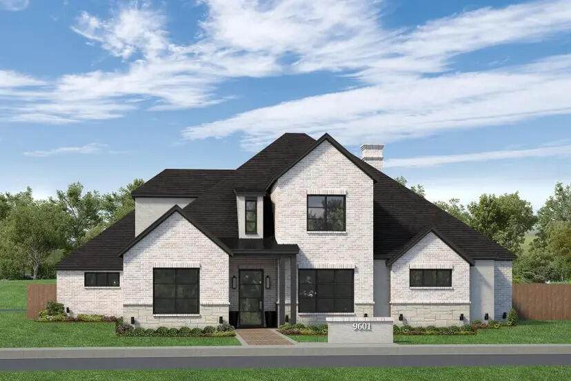 4904 140th Street - Photo 1