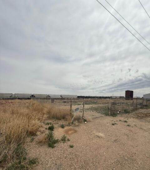 300 Railroad Avenue - Photo 1
